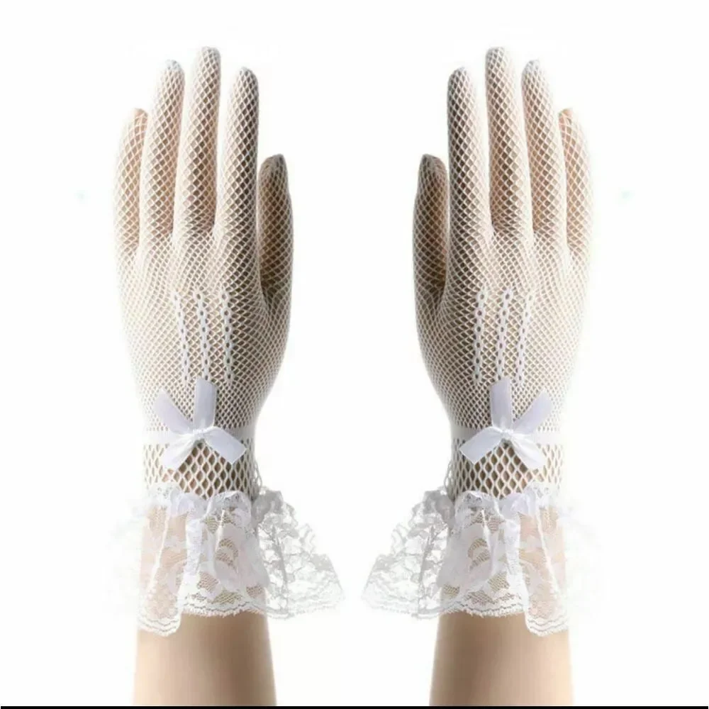 Elegant White Lace Gloves Women Lace Gloves for Wedding Elegant Short Wrist Glov